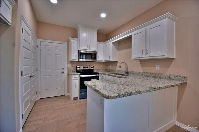 Foto del edificio - 2922 West Dr