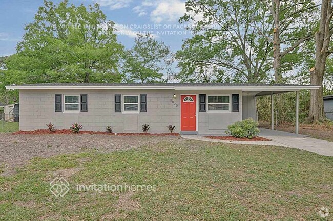 Building Photo - 8020 Pierre Dr