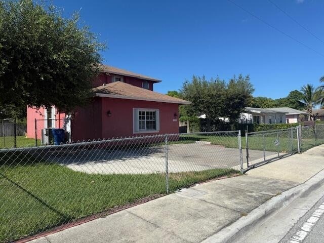 Building Photo - 1390 W 33rd St