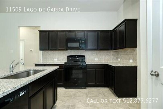 Building Photo - 11509 Lago de Garda Dr