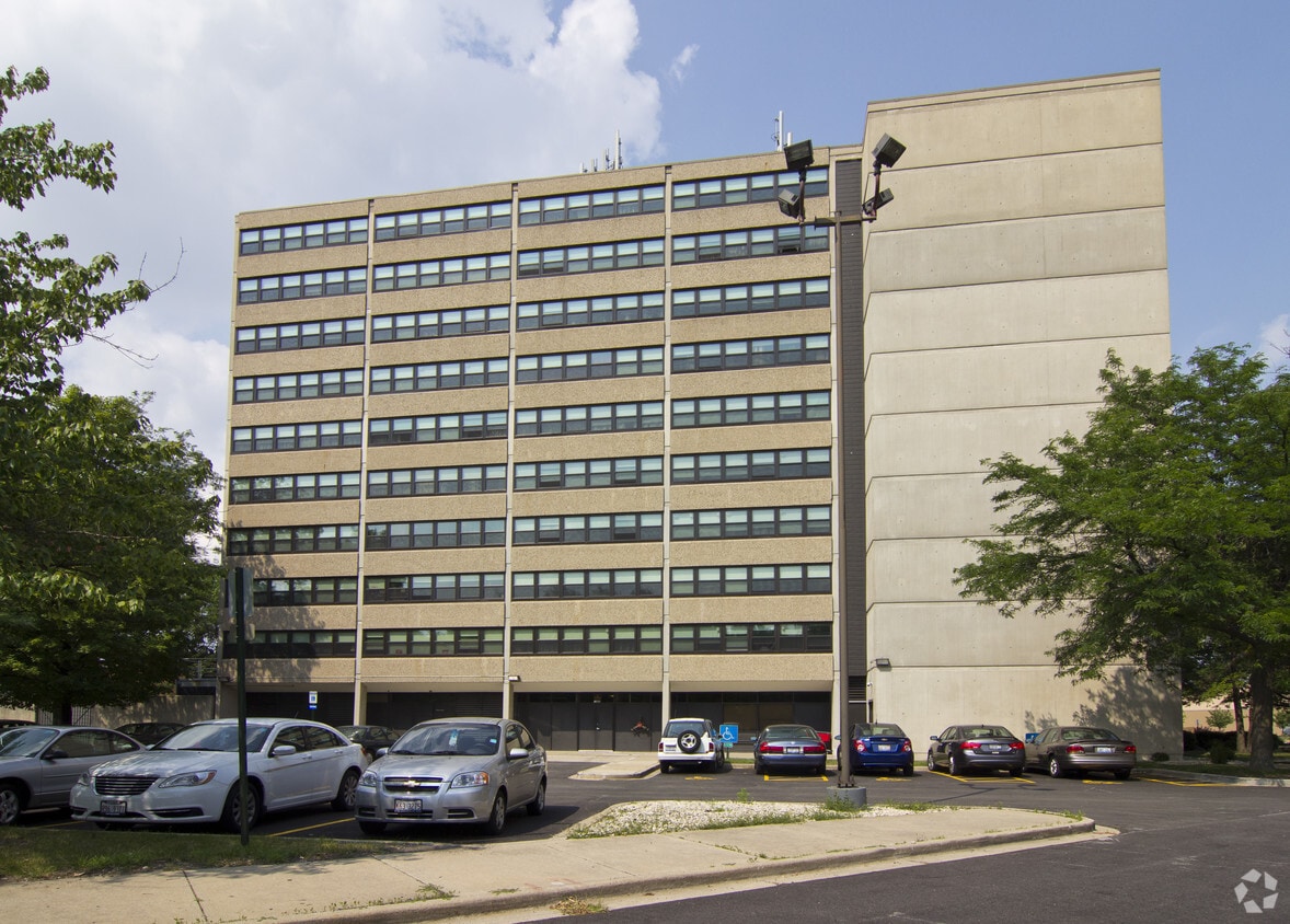 Garden House of River Oaks II Apartments in Calumet City, IL