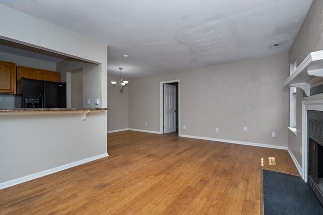 Building Photo - 5116 Condor St
