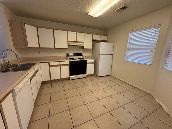 Foto del edificio - 3190 Wingate Meadows Dr NE