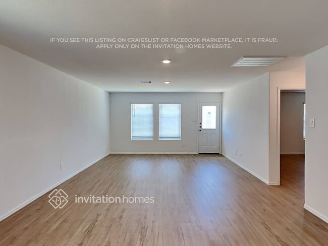 Building Photo - 24023 Laurel Farms Dr