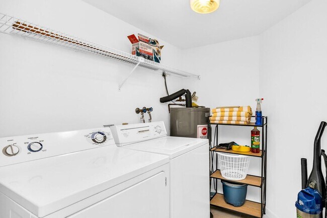 Foto del edificio - 950 Egret Cir