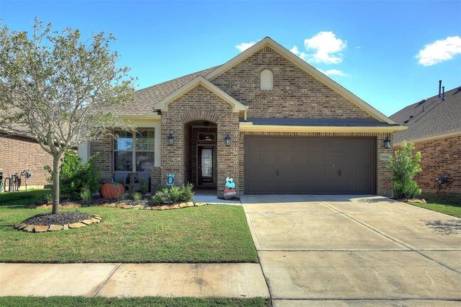 Building Photo - 10323 Armstrong Dr
