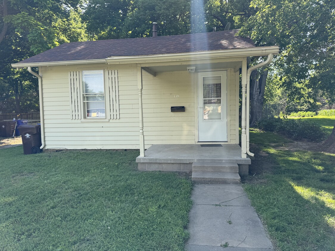 Foto principal - 416 S 3rd St
