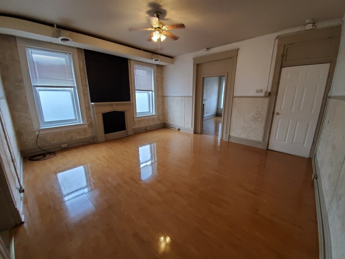 Sala de estar - 2015 Bryan Ave