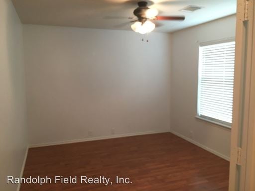 Building Photo - 1633 Rolling Brook Ln