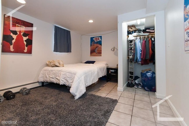 Building Photo - 9 Wadsworth St