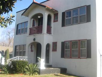 Primary Photo - 1305 Main St