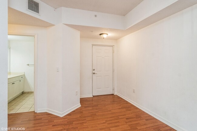 Building Photo - 2725 Anzio Ct