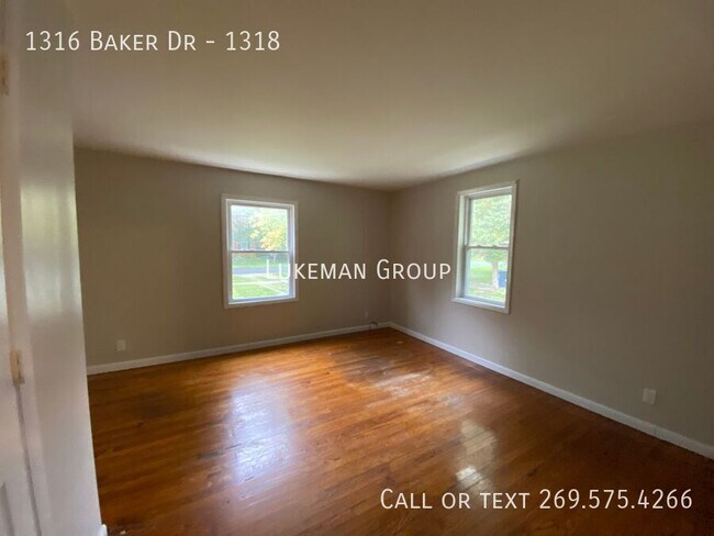 Building Photo - 1316 Baker Dr