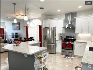 Building Photo - 409 NW 87th Ln