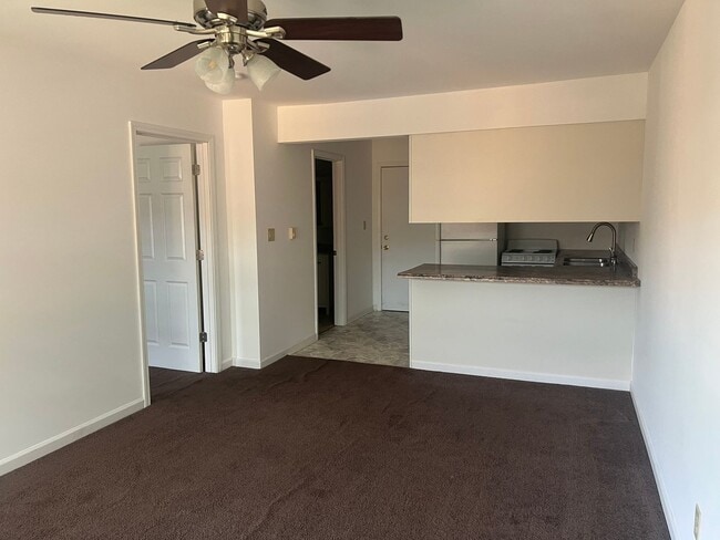Foto del edificio - 920 Greenbrier Rd