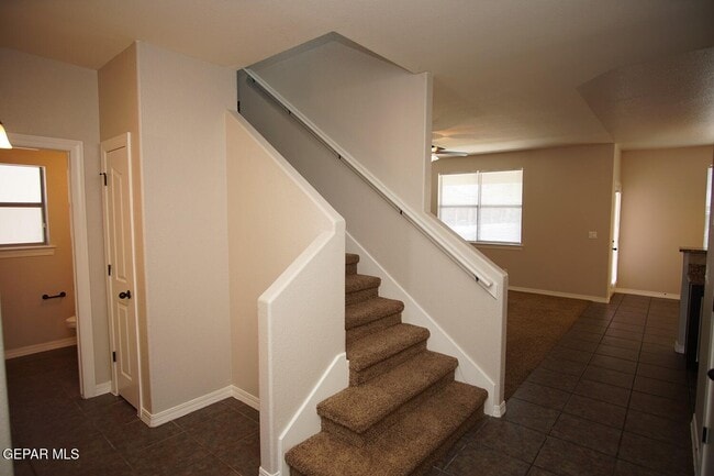Building Photo - 5580 Mike Vane Drive