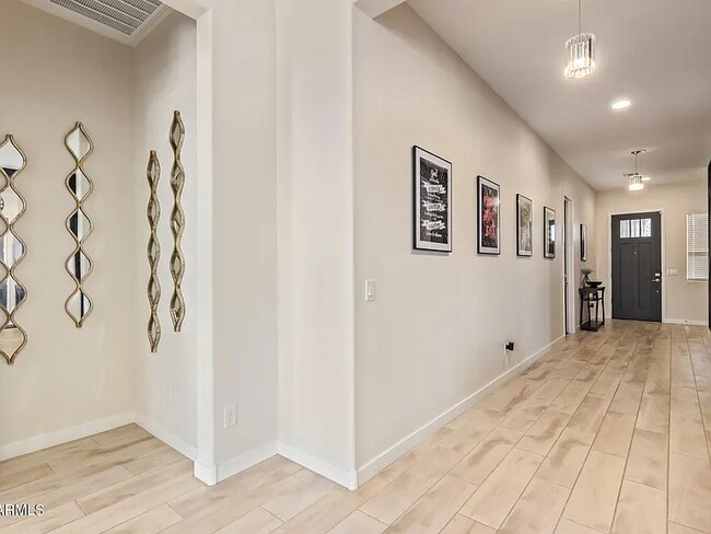 Foto del edificio - 3912 W Summerside Rd