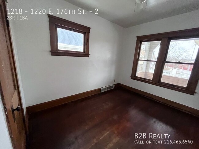 Building Photo - 1218-1220 E 176th St
