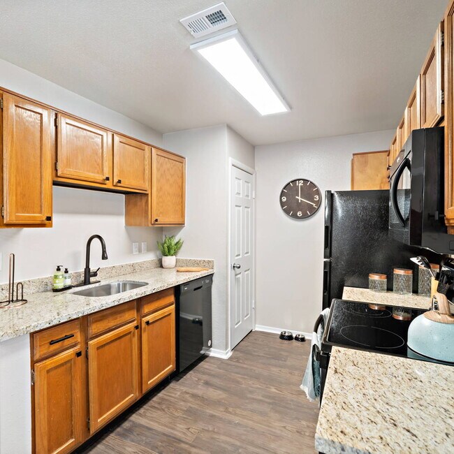 Archer at Willowbrook Apartments in Houston, TX