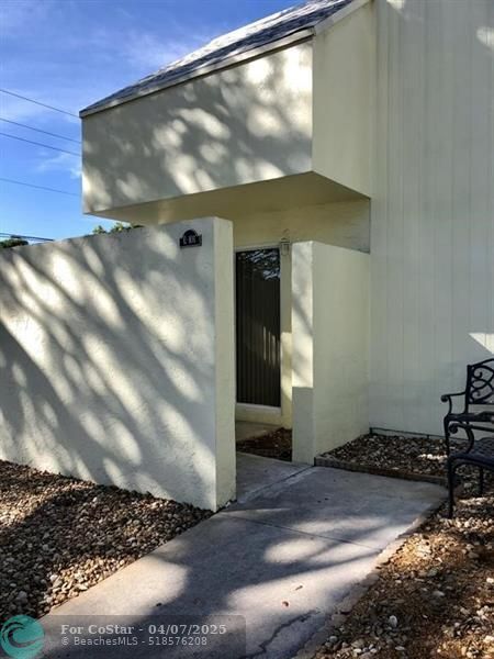 Foto principal - 49 Deer Creek Rd