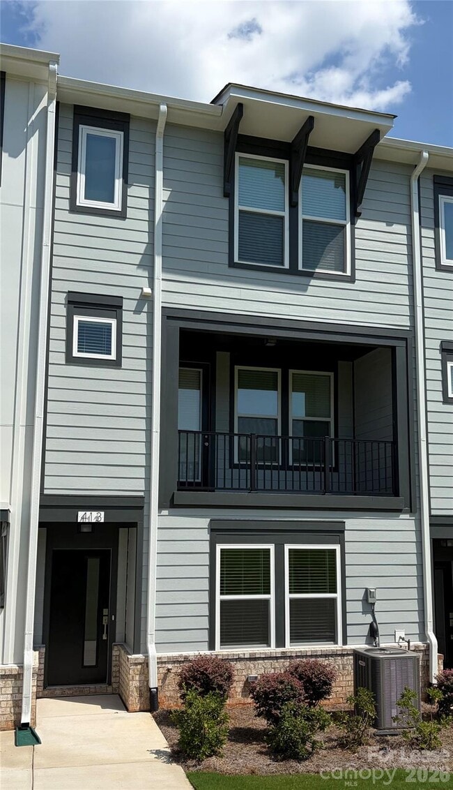 Building Photo - 413 Nathaniel Wy
