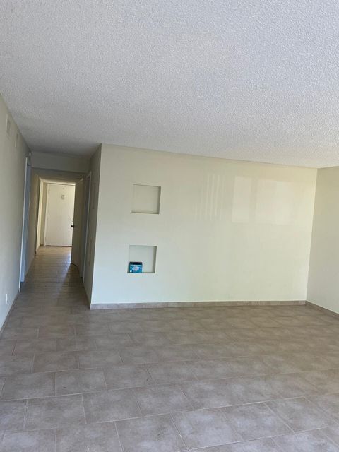 Foto del edificio - 207 NW 46th Ct