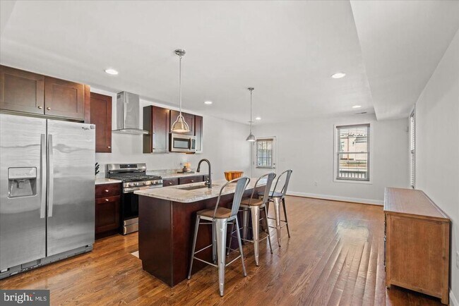 Foto del edificio - 5342 Ames St NE