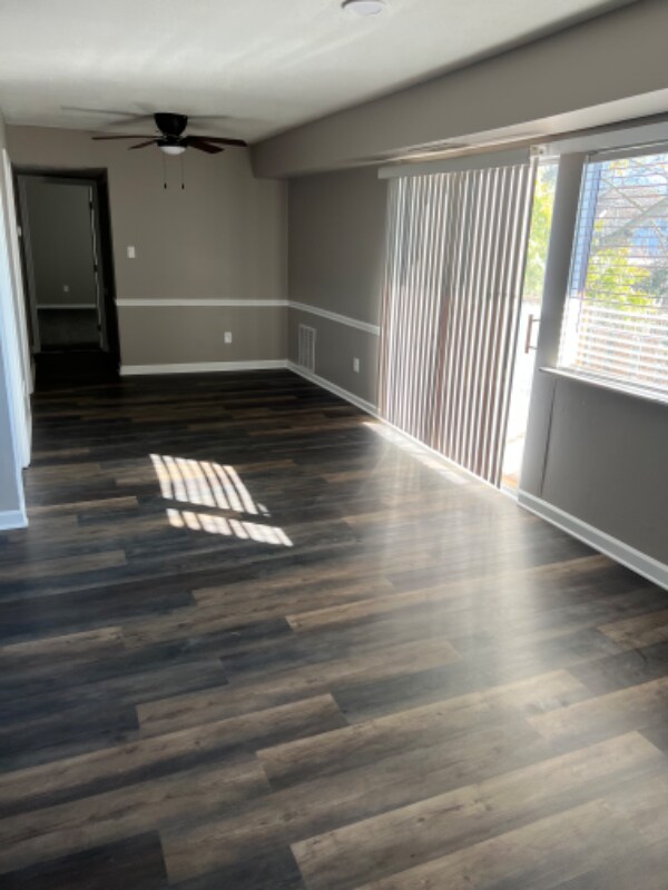 Foto del edificio - 3136 Brinkley Rd