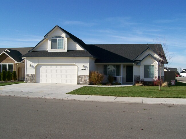Front of House - 3807 North Timber Lakes Way
