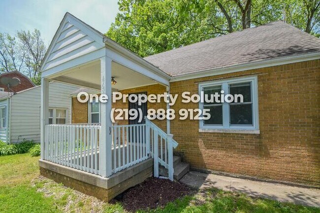 Building Photo - 4620 Harrison St