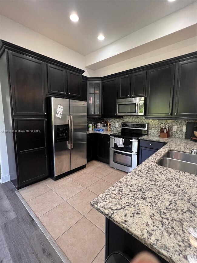 Foto del edificio - 8378 NW 39th Ct