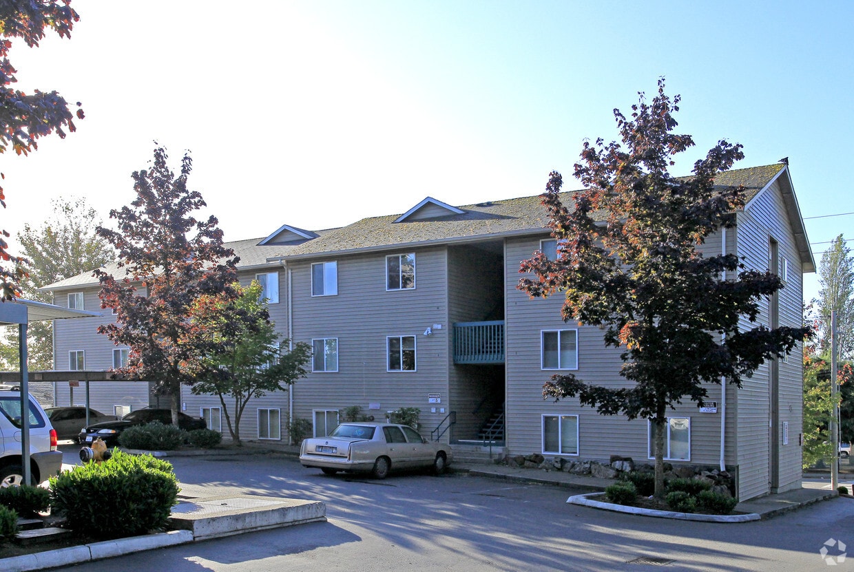 Ridgeline Apartments in Everett, WA