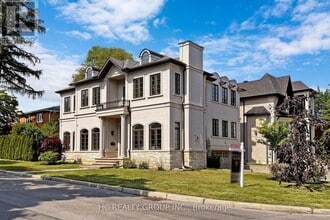 Building Photo - 132 Byng Ave