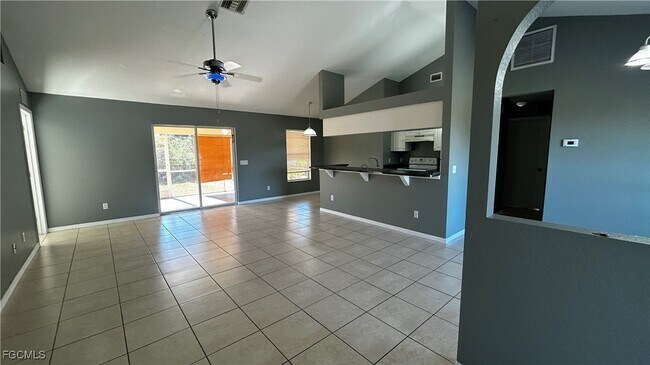 Foto del edificio - 2811 40th St SW