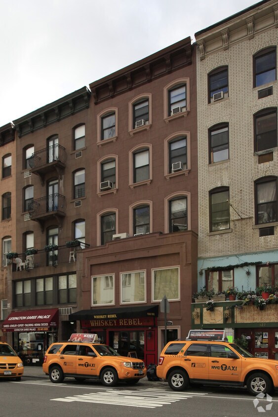 Primary Photo - 129 Lexington Ave