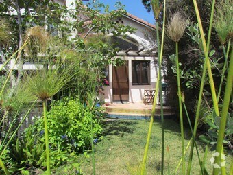 Pequeña casa particular con patio cerrado - 2112 Walnut Ave