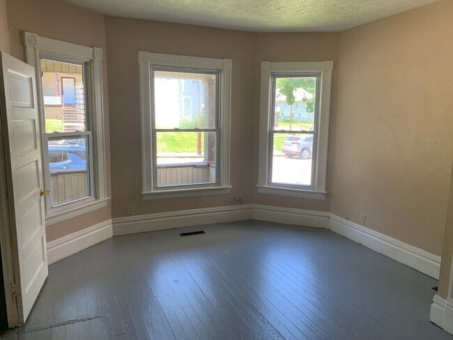 Foto del edificio - 1336 Lynn St