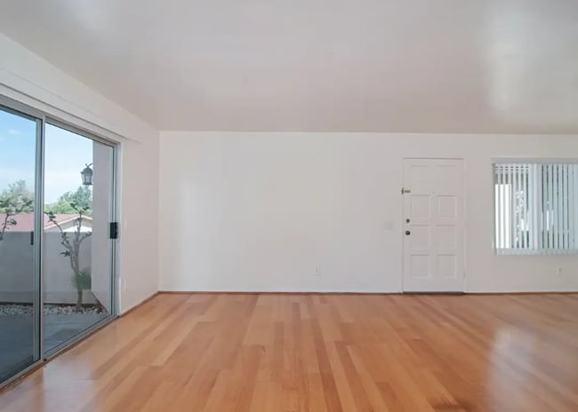 Foto del edificio - 12583 Caminito De La Gallarda