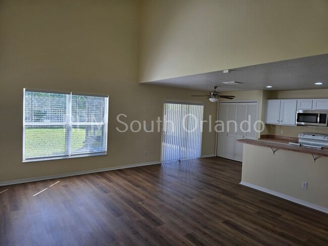 Foto del edificio - Stone Creek