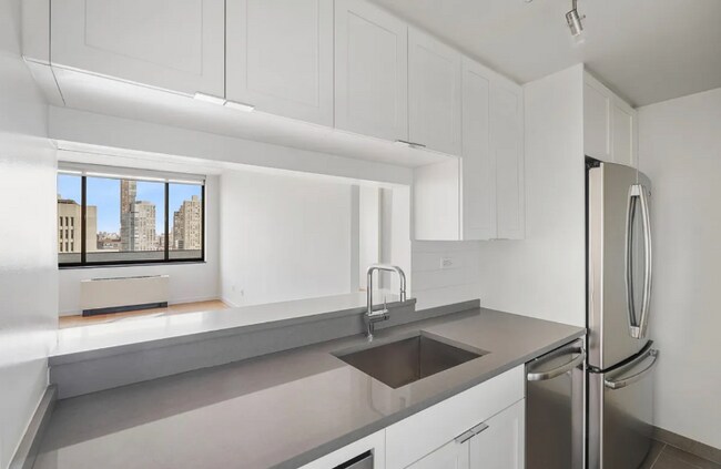 Foto del edificio - 27 Columbus Ave