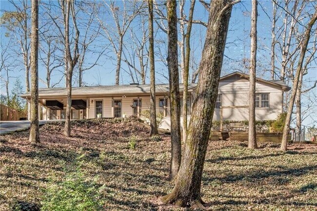 Foto del edificio - 6878 Brandon Mill Rd NW
