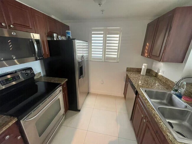 Foto del edificio - 2600 SW 27th Ave