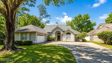 Building Photo - 1530 Pokeberry Way