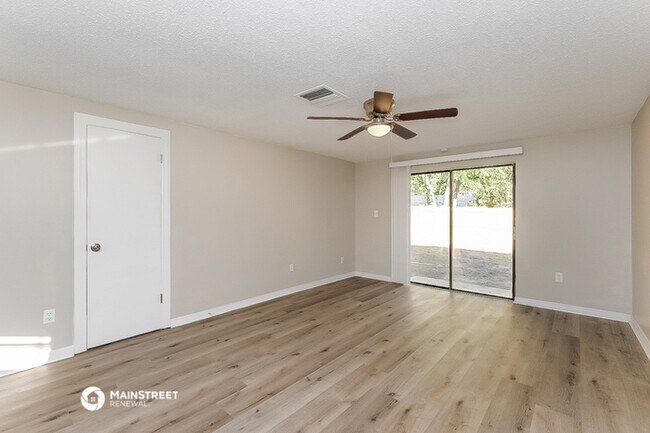 Foto del edificio - 1009 Beachwood Ave