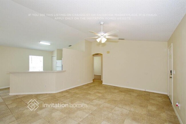 Foto del edificio - 3009 Tropical Cir SE