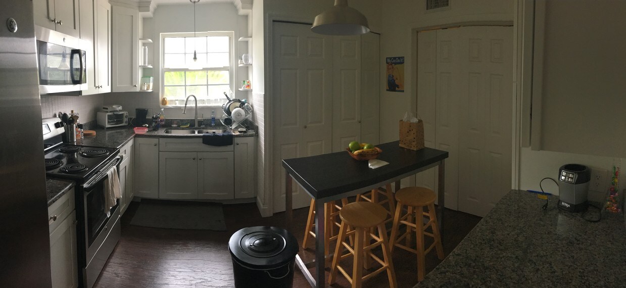 Foto principal - 4200 Lake Underhill Rd