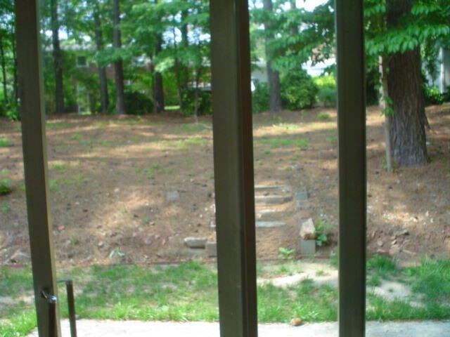Building Photo - Spacious Home in Convenient Raleigh Location
