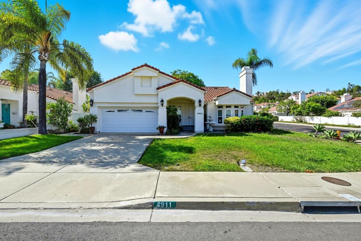 Foto principal - 4911 Amador Dr