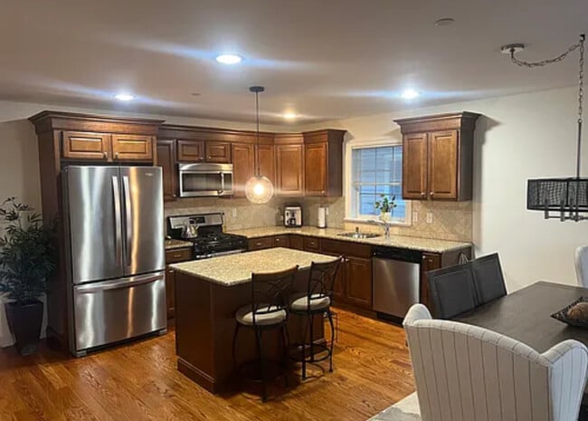 Photo - 63 Lincoln Ave Townhome