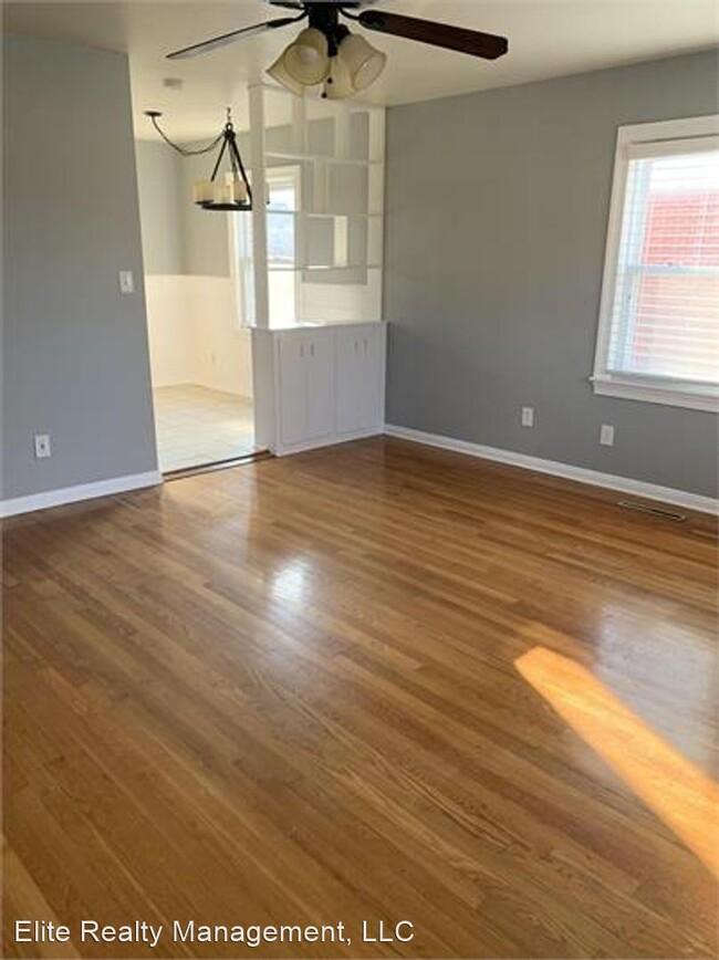 Building Photo - 3 br, 1 bath House - 3607 Hawthorne Drive